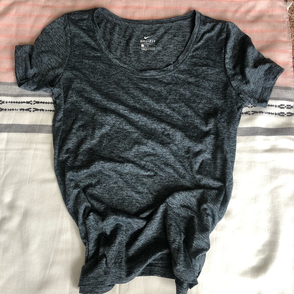 Nike Dri Fit T-Shirt